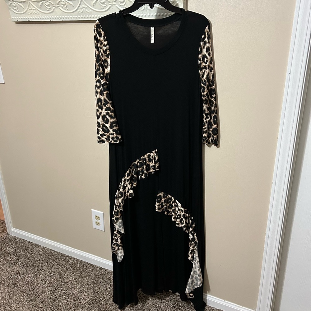 Black with cheetah sleeves dress